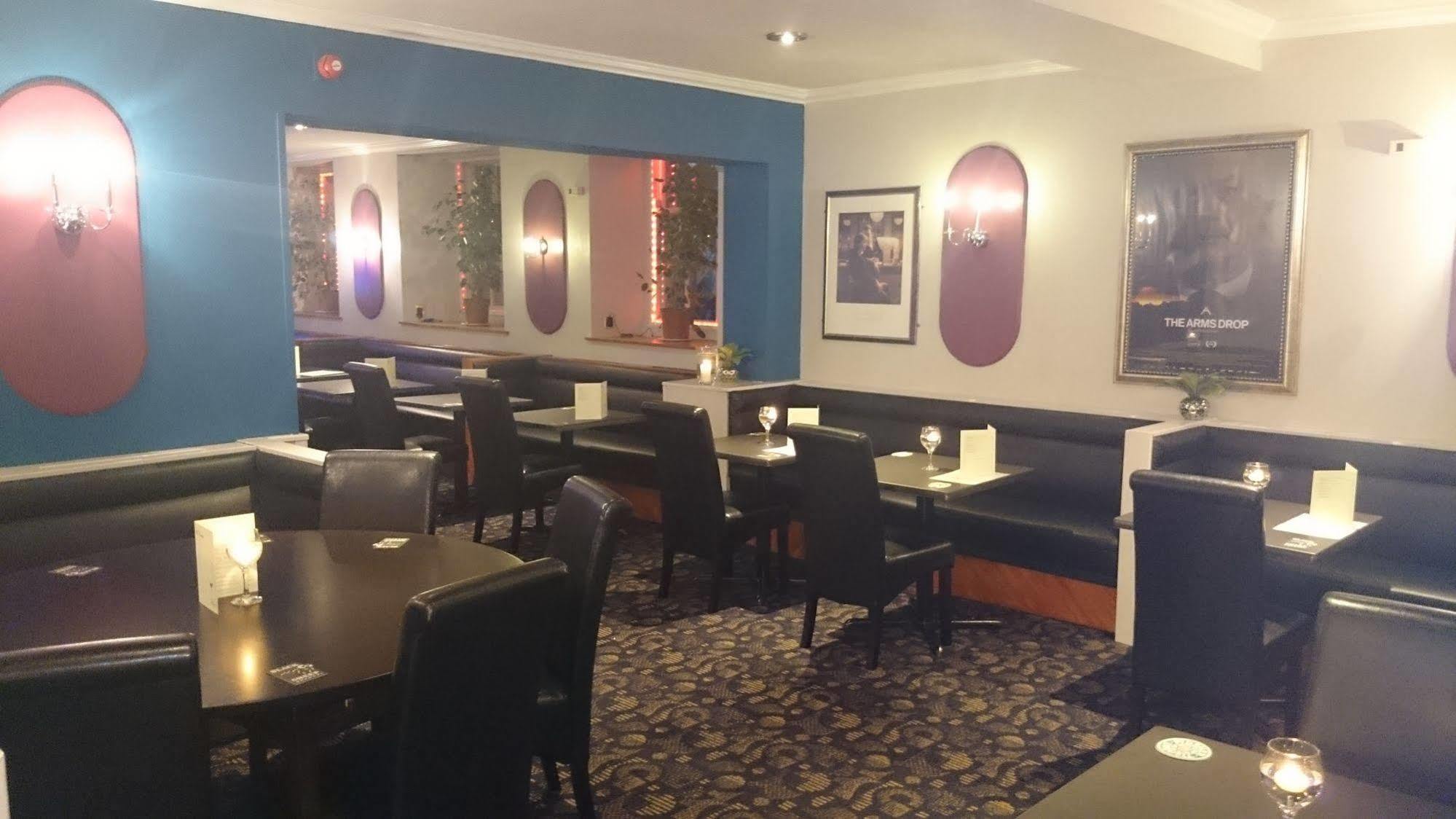 The Crescent 3* Scarborough