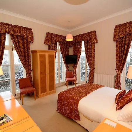 The Crescent Hotel Скарборо Экстерьер фото